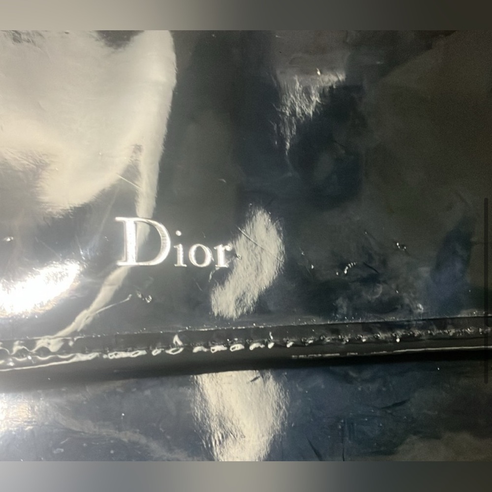 Dior Black Glossy Clutch Structured Elegance - Picture 6 of 8